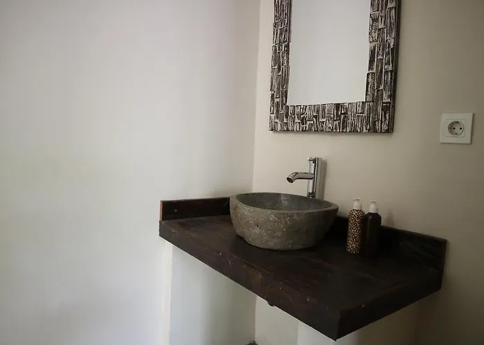 Delima 3* Canggu (Bali)